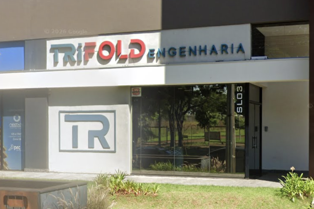 Tudo começa antes do nome.